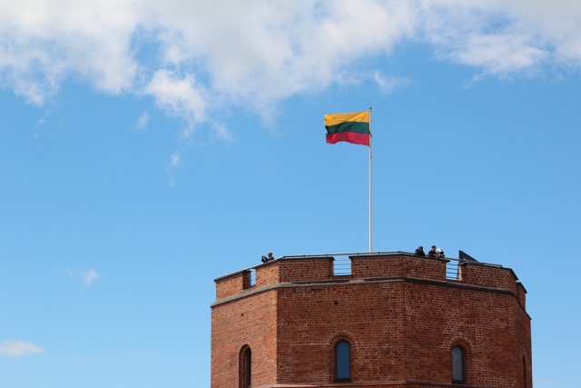 vilnius-1029714_960_720